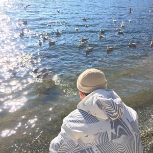 外国舔老女人阴道
